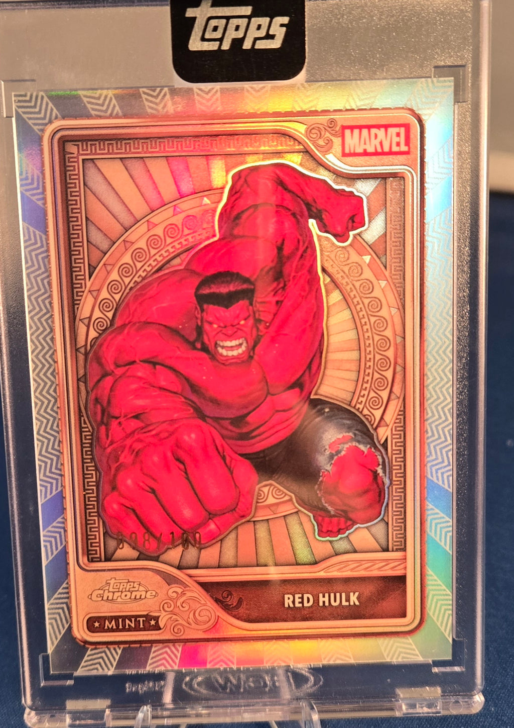 2026 Topps Marvel Mint Red Hulk  #23 Encased Chrome /100 Bronze Card